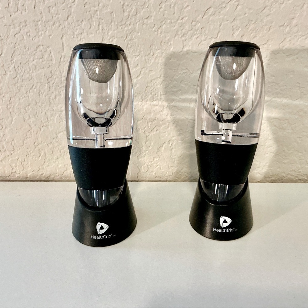 Set of Two New Wine Aerators/Pourers in Black